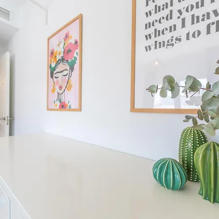 Apartment But Quiet, Pool And Wifi - Fibre *